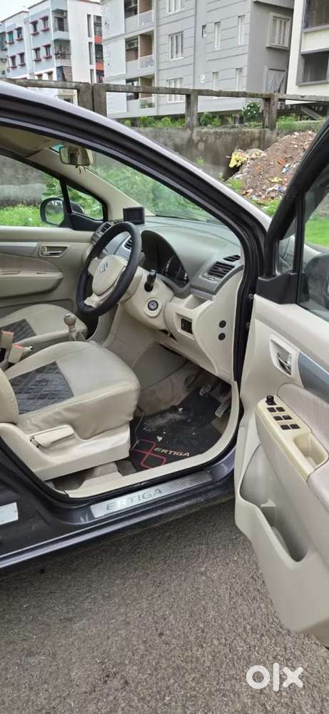 Maruti Suzuki Ertiga 1.4 Vxi Abs, 2014, Petrol