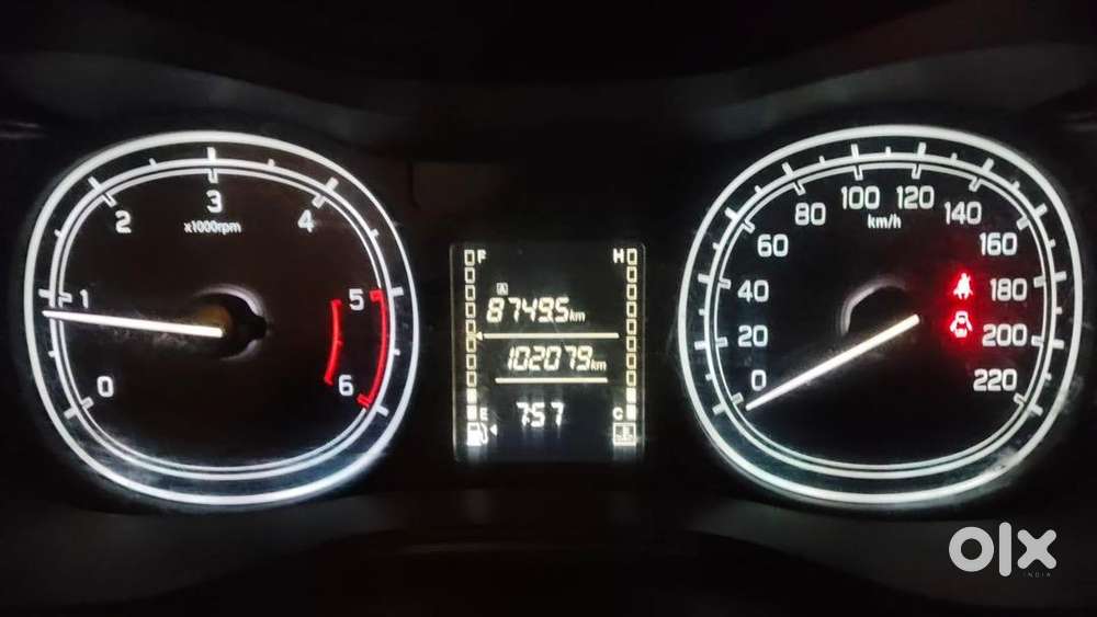 Maruti Suzuki Brezza 2017 Diesel 102000 Km Driven