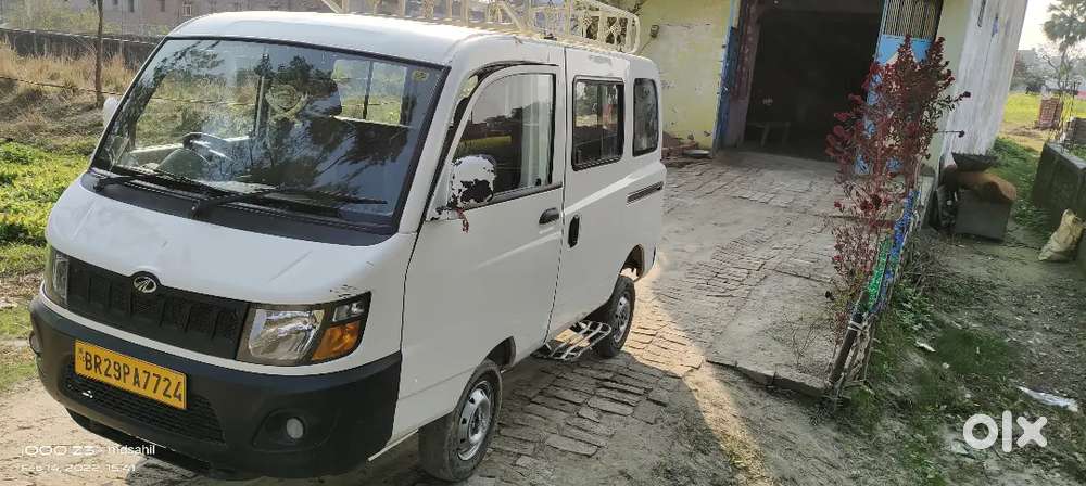 Mahindra Supro Van