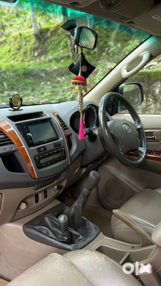 Toyota Fortuner 2010 Diesel
