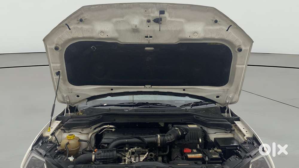 Mahindra Xuv 3xo Ax5l 1.2 Petrol At, 2024, Petrol
