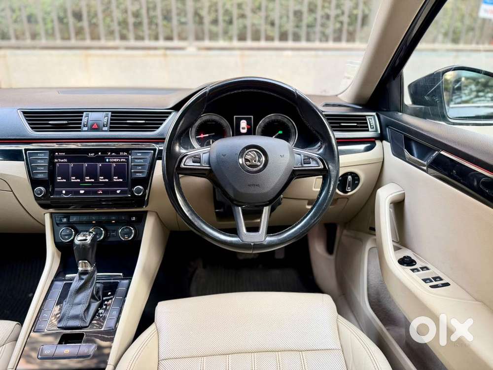 Skoda Superb Lk 1.8 Tsi At, 2017, Petrol