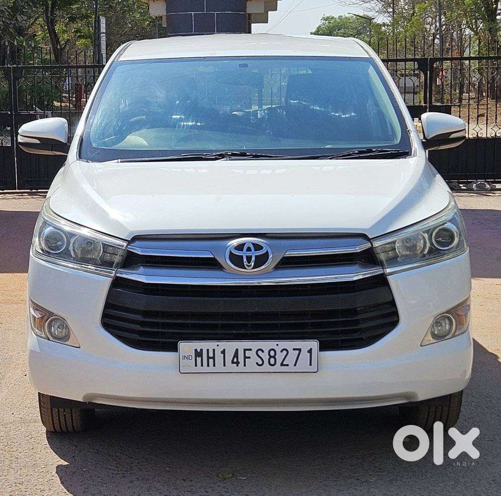 Toyota Innova Crysta 2.4 V, 2016, Diesel