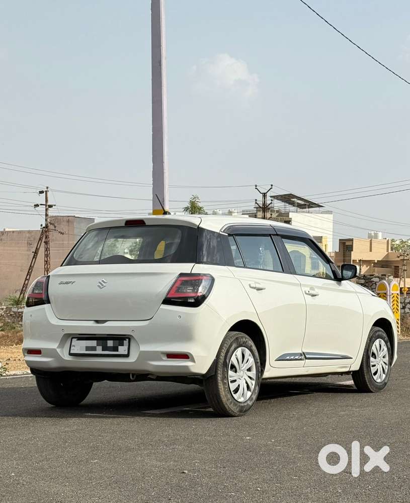 Maruti Suzuki Swift 1.2 Vxi Glory Edition, 2025, Petrol