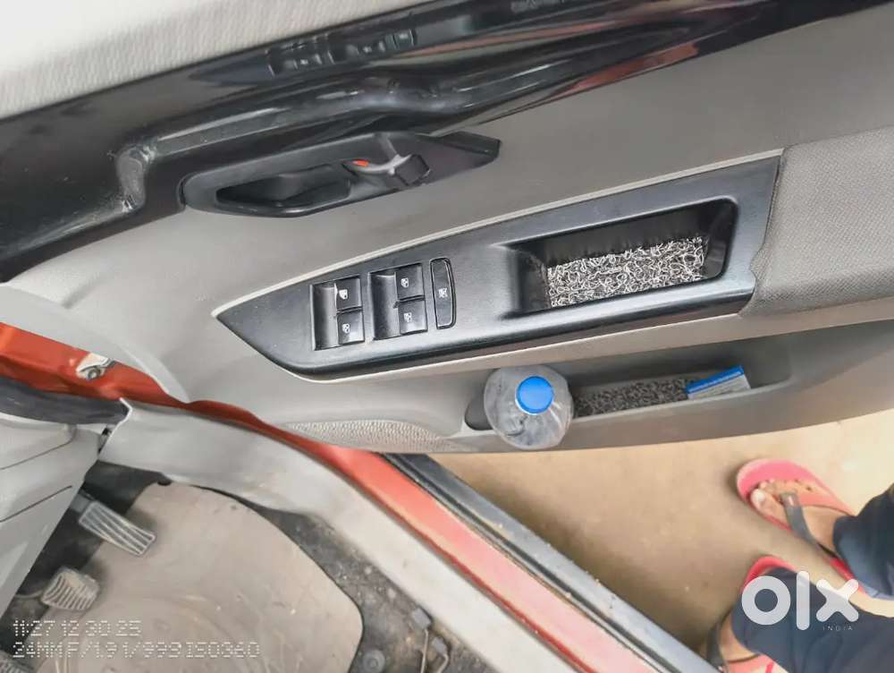 Mahindra Kuv100 Nxt 2016 Diesel 75000 Km Driven