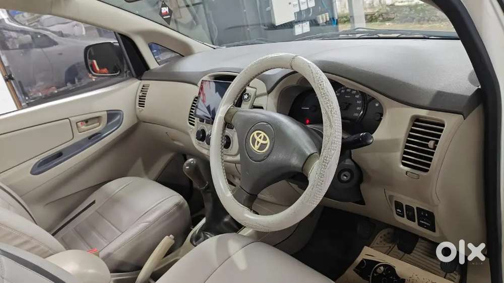 Toyota Innova 2.5 Diesel 2012 Re