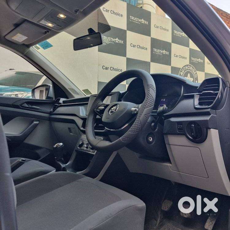 Skoda Kushaq 1.0 Tsi Active, 2022, Petrol