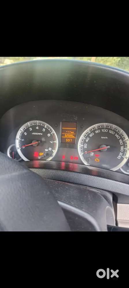 Maruti Suzuki Dzire 1.2 Vxi 2013