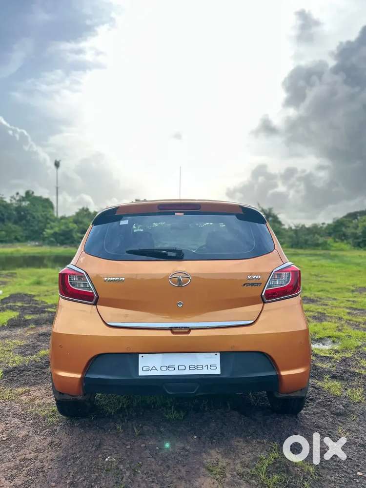 Automatic 2017 Tata Tiago Revotron Xza