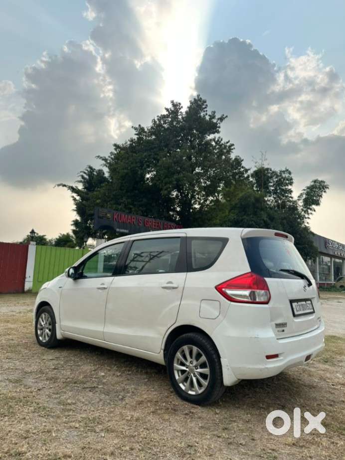 Maruti Suzuki Ertiga Zxi, 2014, Petrol
