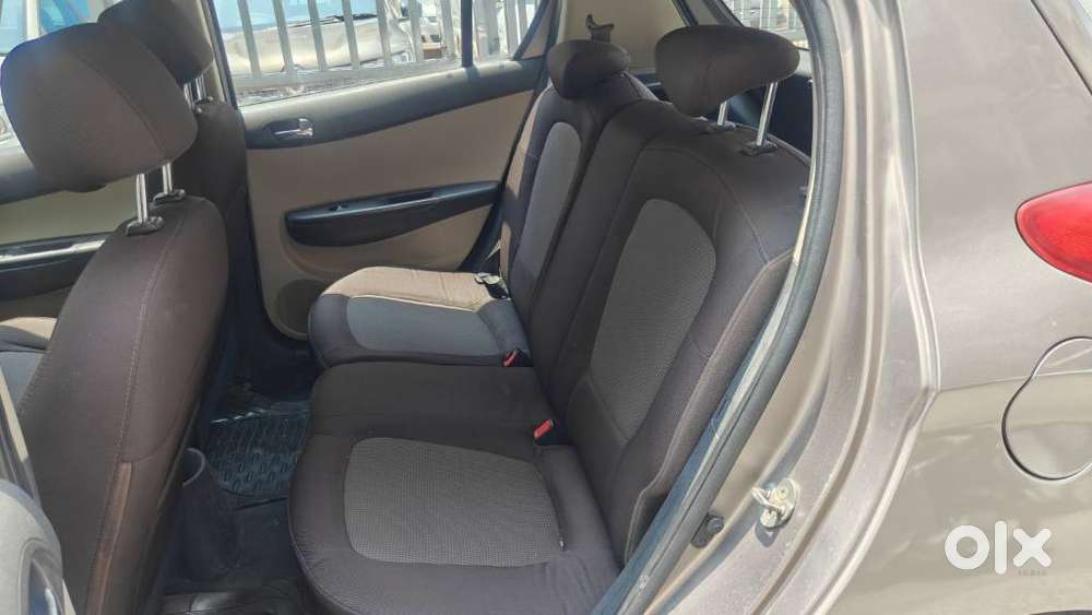 Hyundai I20 E 2014-2015 Sportz 1.4 Crdi, 2014, Diesel