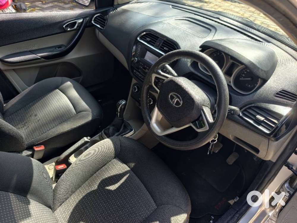 Tata Tiago 1.05 Revotorq Xz, 2016, Petrol