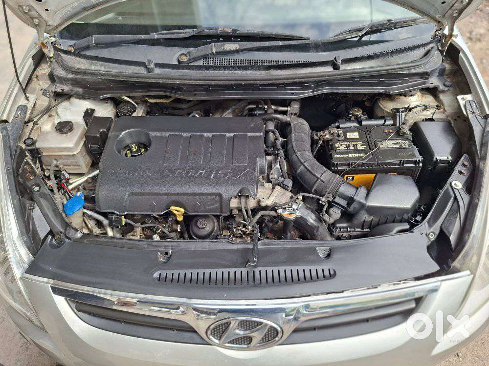 Hyundai I20 Sportz 1.4 Crdi 6 Speed Bs-iv, 2012, Diesel