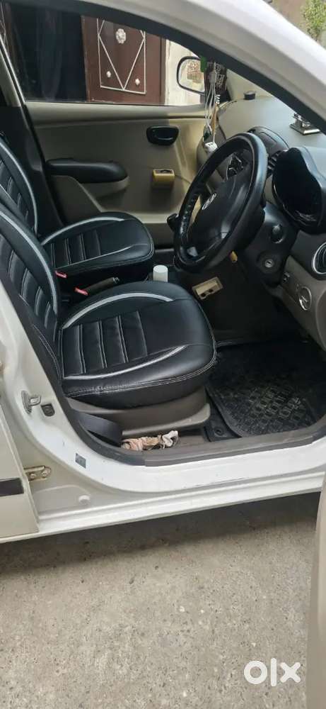 Hyundai I10 2016 Manual 80000 Km Driven
