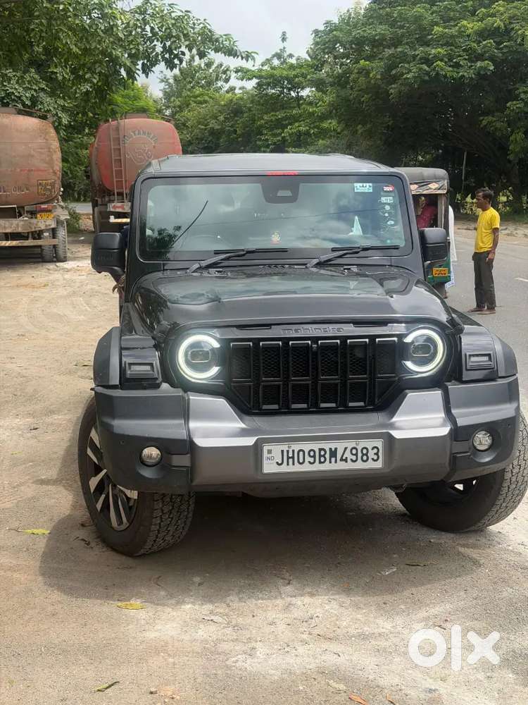 Mahindra Thar Roxx Diesel 2025