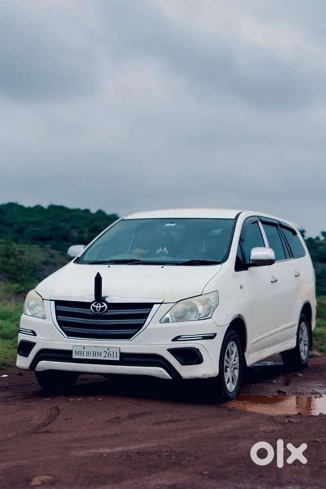 Toyota Innova 2014 Diesel Well Maintained