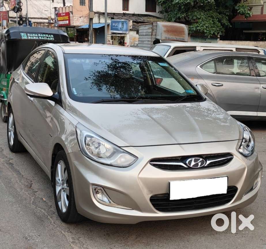 Hyundai Verna Vtvt 1.6 Sx, 2011, Petrol