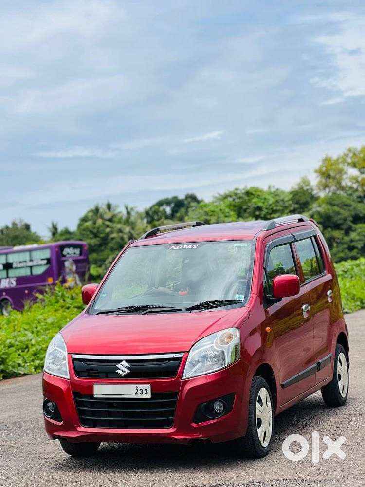 Maruti Suzuki Wagon R Vxi 1.0, 2015, Petrol