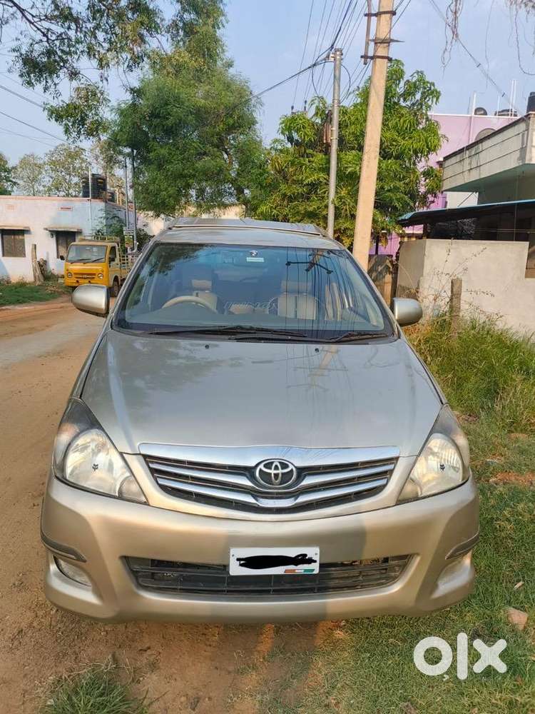 Toyota Innova 2008 Diesel Well Maintained
