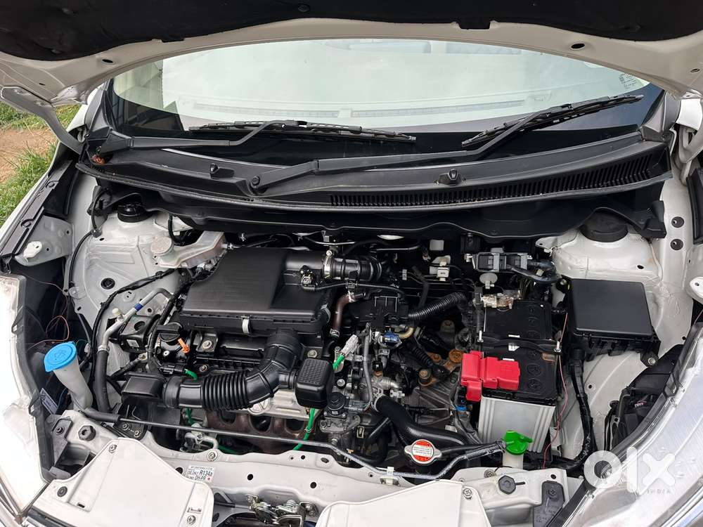 Maruti Suzuki Ertiga 1.5 Vxi, 2022, Petrol