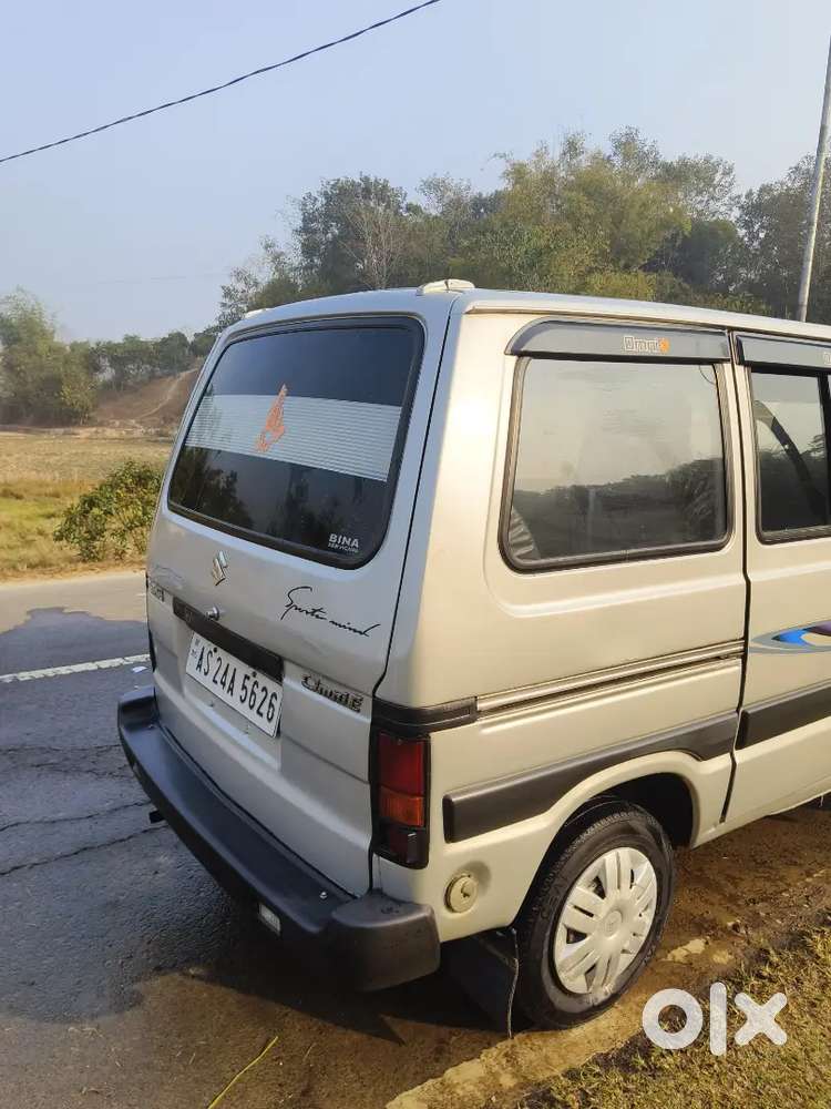 Maruti Suzuki Omni 2010