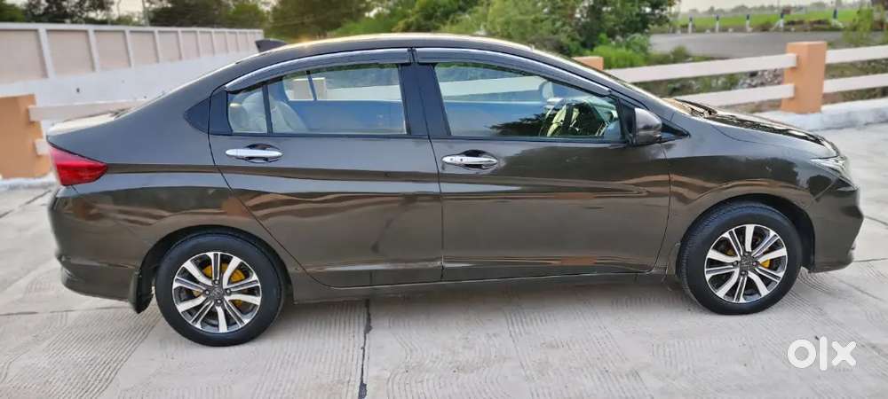Honda City 2017 Cng & Hybrids Well Maintained