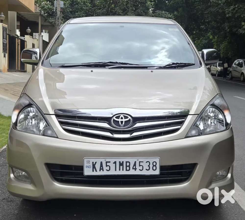 2011 Toyota Innova Diesel Vx, Just 36000 Kilometers Driven