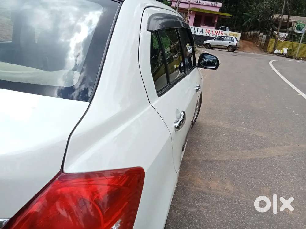 2013
Sift Dizire
Kozhikode Koodaranchi