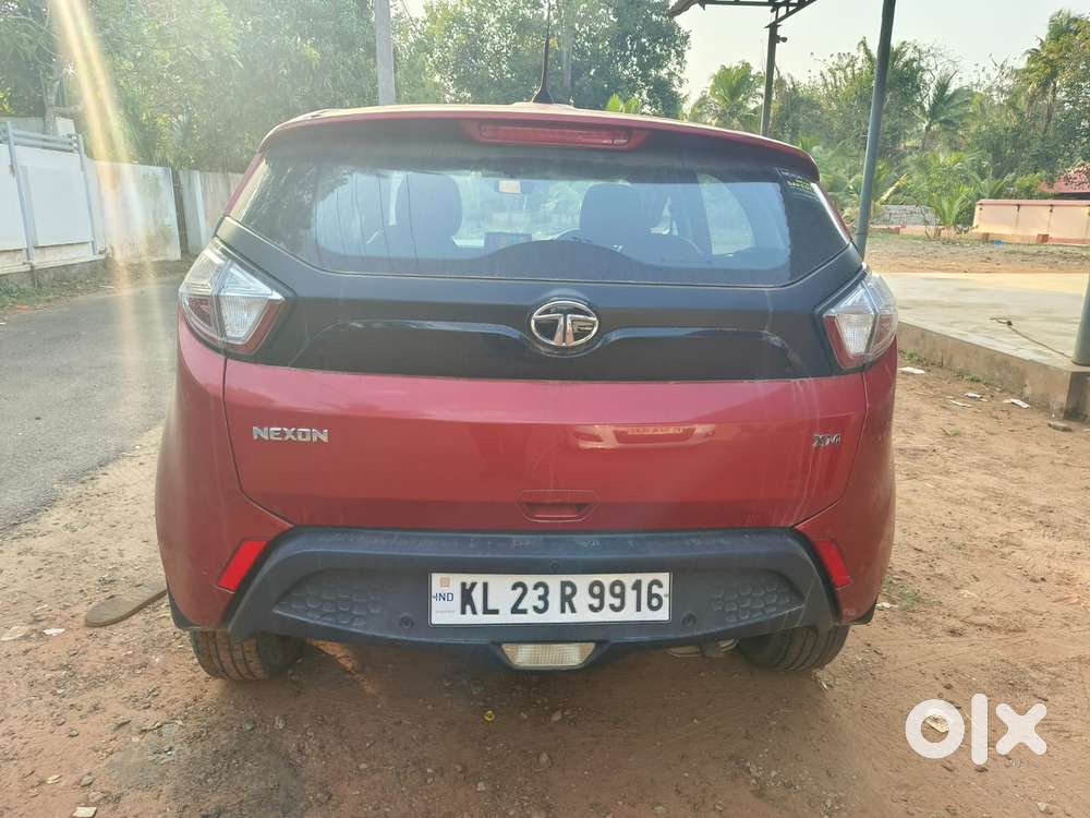 Tata Nexon 1.2 Revotron Xm (s), 2019, Petrol
