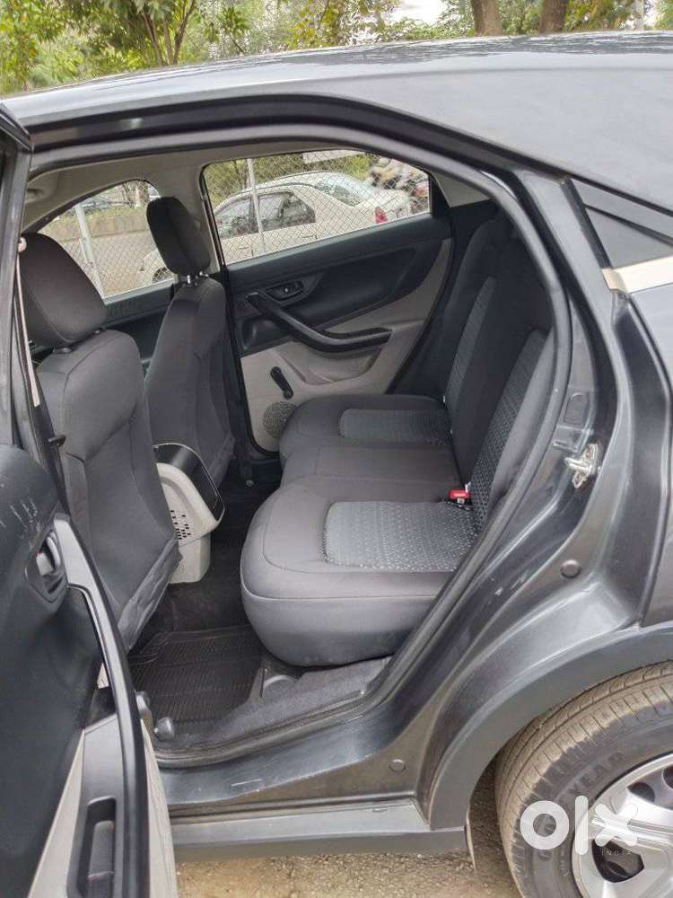 Tata Nexon 1.2 Revotron Xe, 2019, Petrol