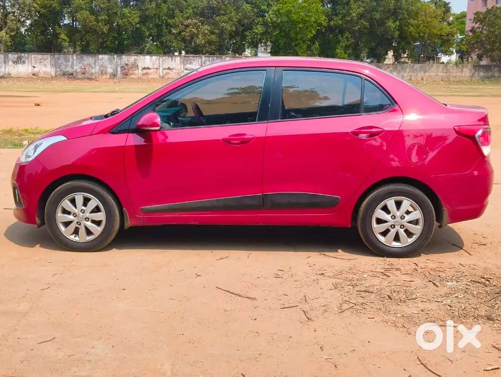 Hyundai Xcent 2015 Diesel 70000 Km Driven