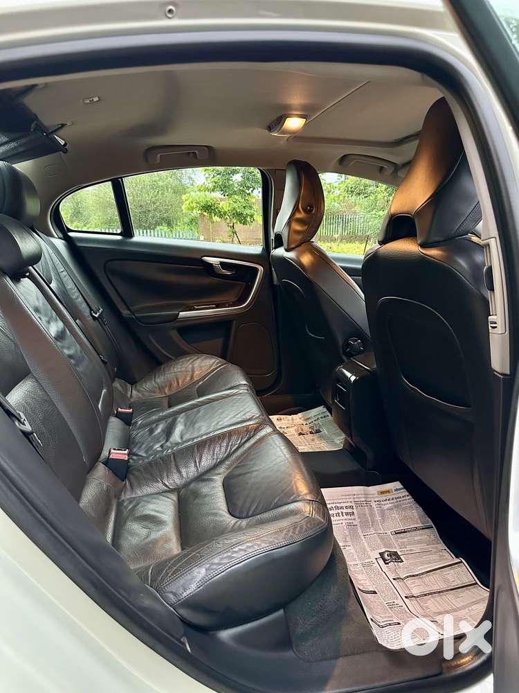 Volvo S60 Kinetic D3, 2012, Diesel