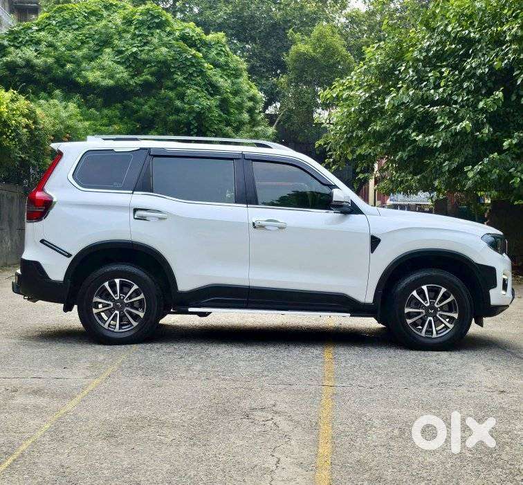 Mahindra Scorpio N Z4 Petrol Mt 7 Str, 2023, Petrol