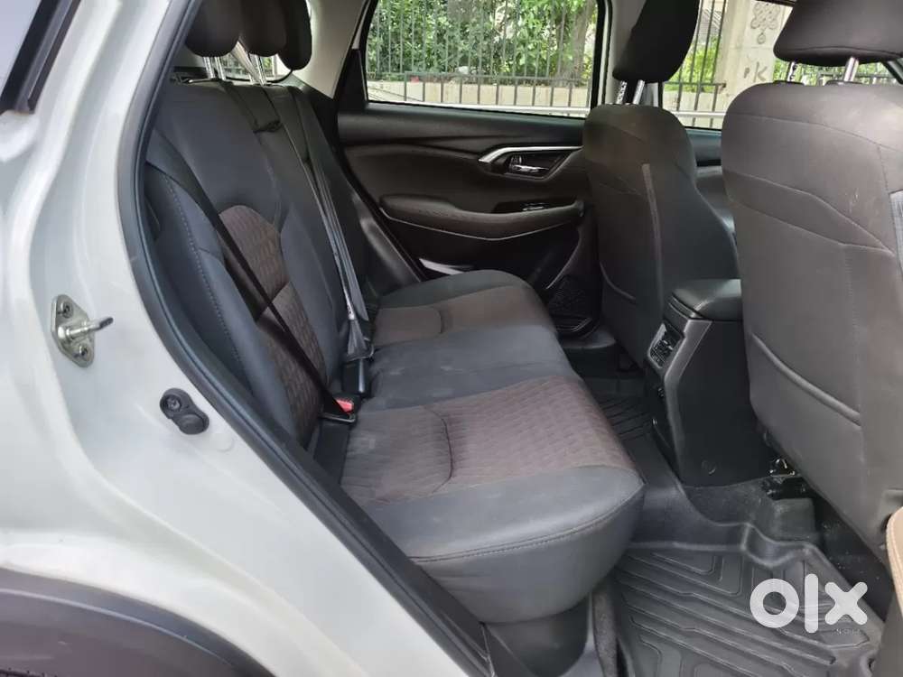 Toyota Urban Cruiser Hyryder 1.5 G Hybrid, 2023, Petrol