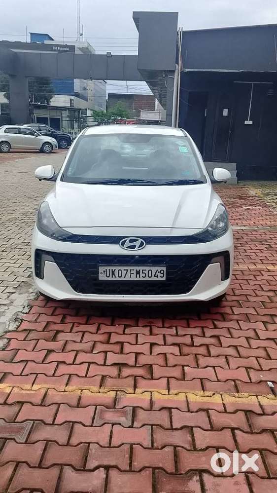 Hyundai Aura, 2023, Petrol