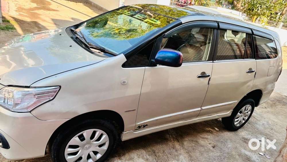 Toyota Innova 2814 Diesel Well Maintained