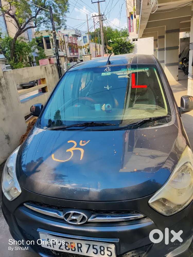 Hyundai I10 2011 Petrol 88000 Km Driven