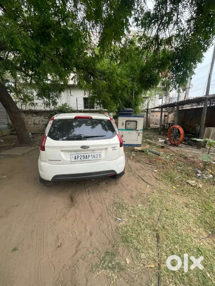 Ford Figo 2010 Diesel 149000 Km Driven