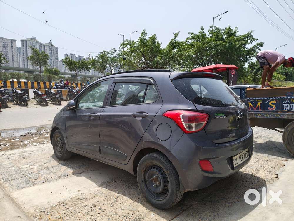 Hyundai Grand I10 Sportz, 2016, Petrol