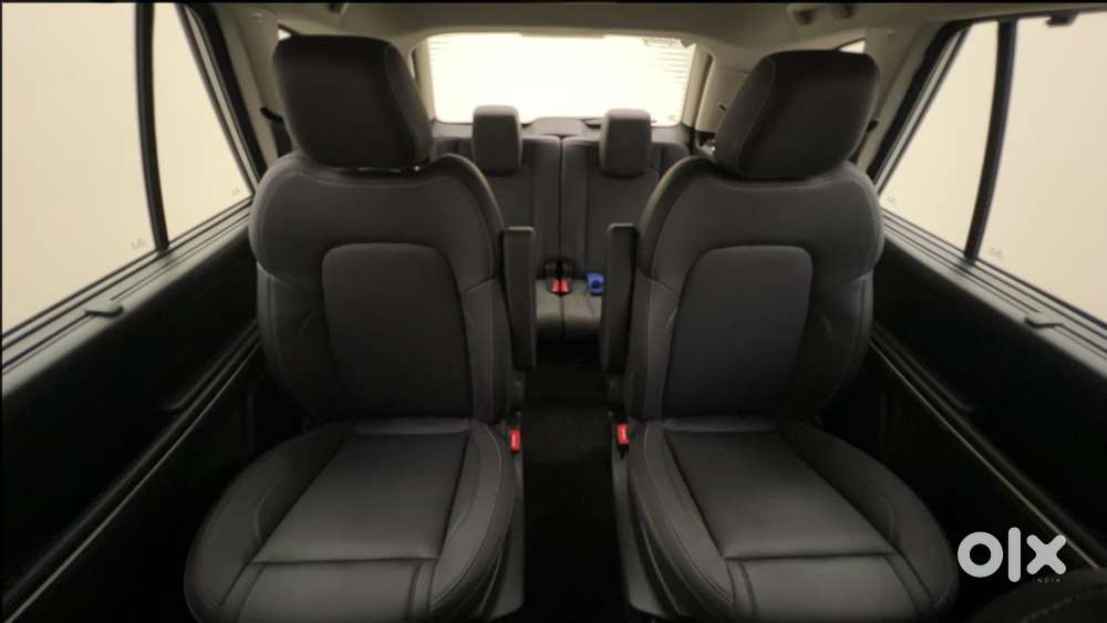 Tata Hexa 2.2 Xta 4x2 6 Str Dual Tone, 2019, Diesel