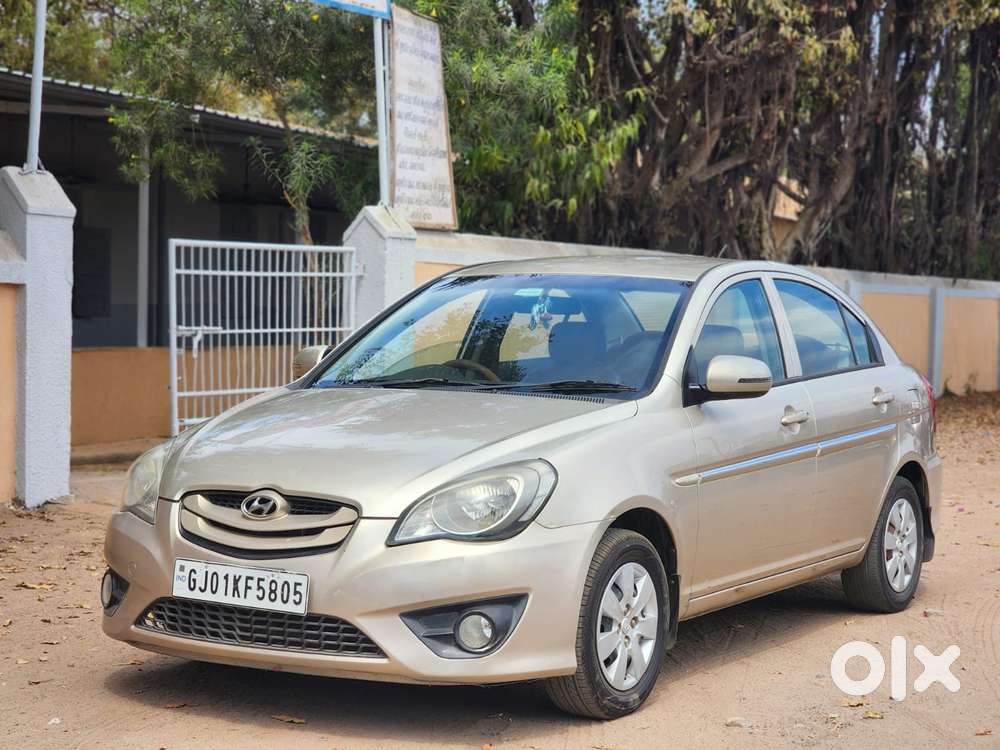 Hyundai Verna 2006-2009 I (petrol), 2010, Petrol