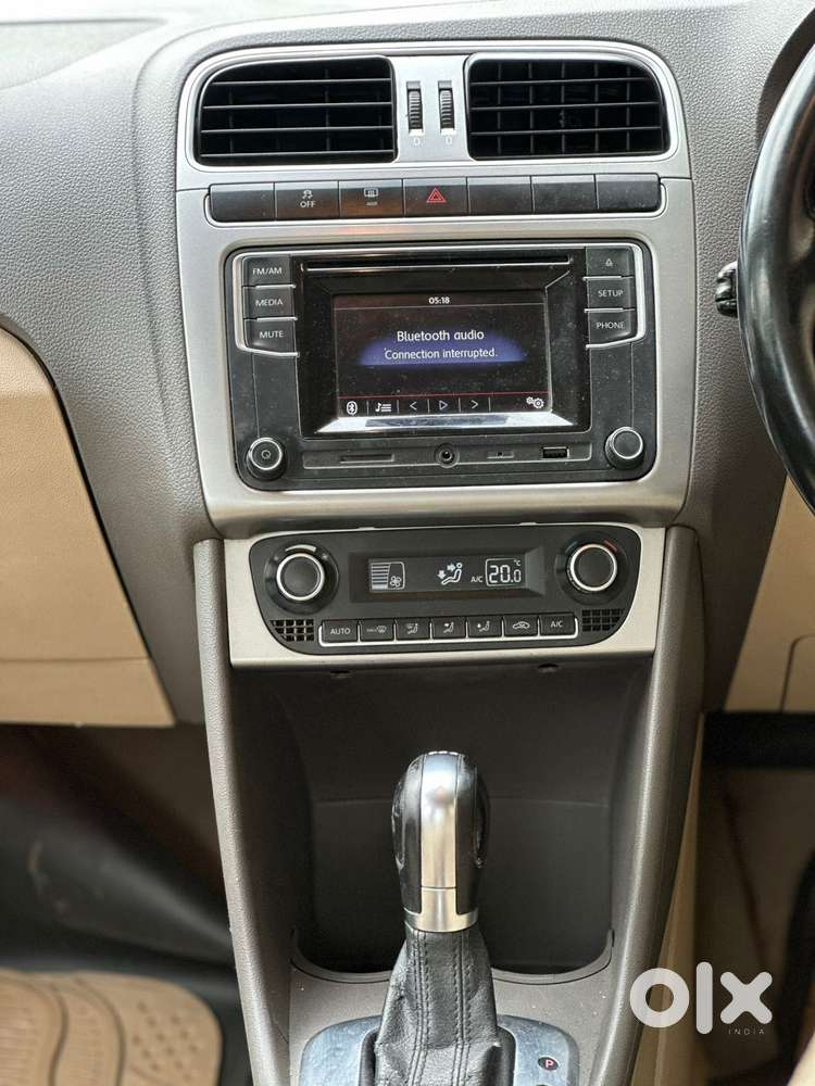 Volkswagen Vento 2010-2013 Petrol Highline At, 2016, Petrol