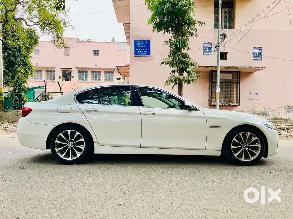 Bmw 5 Series 2.0 520i Luxury Line, 2016, Petrol