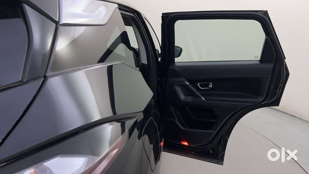 Tata Harrier Xza Dark Edition, 2021, Diesel