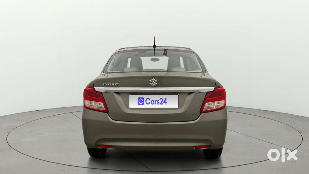 Maruti Suzuki Swift Dzire Zxi + Amt, 2022, Petrol
