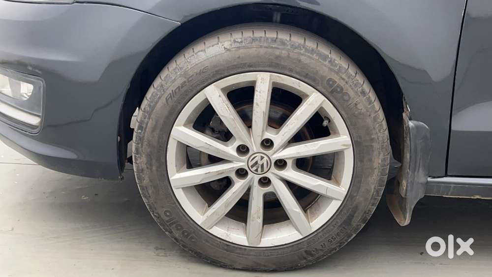 Volkswagen Vento 1.2l Tsi Highline Plus At Petrol, 2017, Petrol