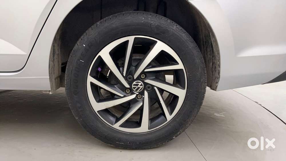 Volkswagen Virtus 1.0 Topline Tsi At, 2022, Petrol