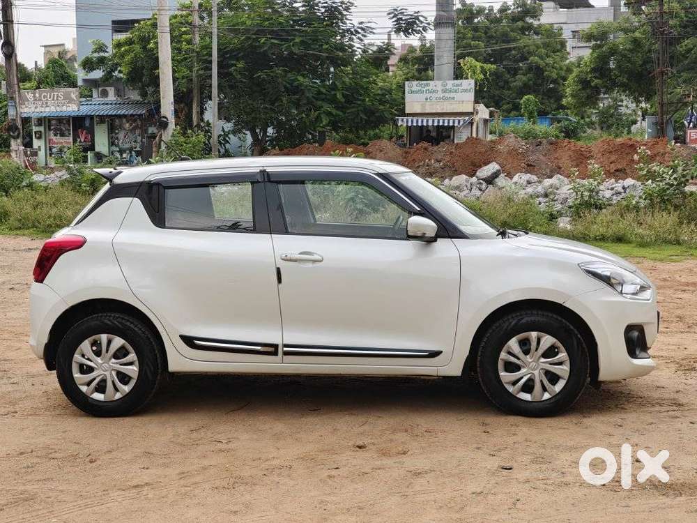 Maruti Suzuki Swift Vxi Ags, 2023