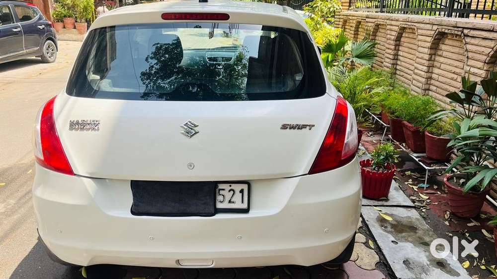 Maruti Suzuki Swift, Petrol, 2017, Well Maintained