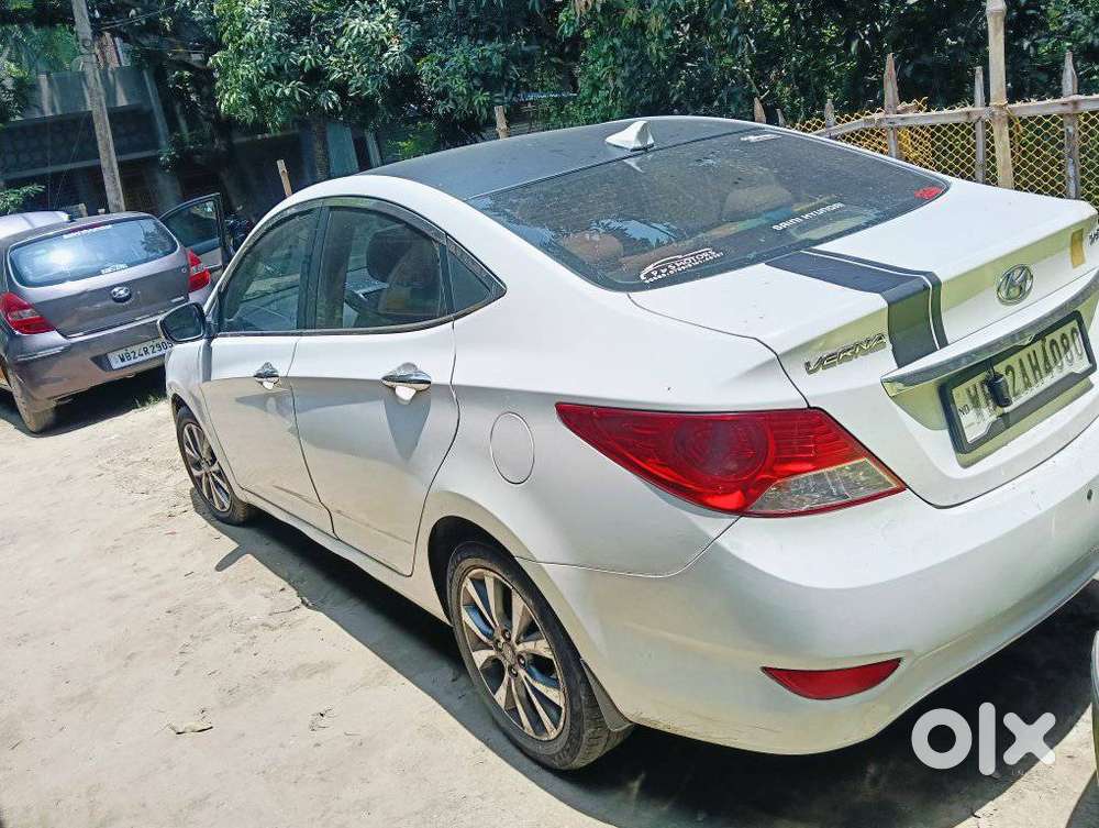 Hyundai Verna Fluidic 1.6 Crdi Sx Opt, 2015, Diesel